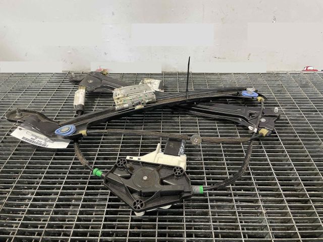 bontott AUDI A5 Jobb első Ablakemelő Szerkezet (Elektromos)