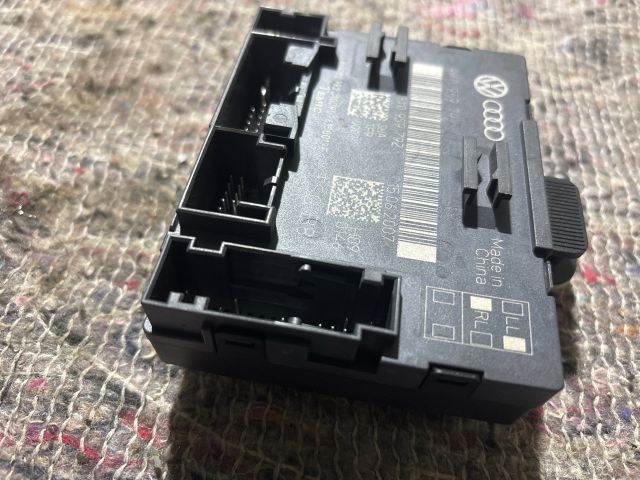 bontott AUDI A5 Jobb első Ajtó Vezérlőegység