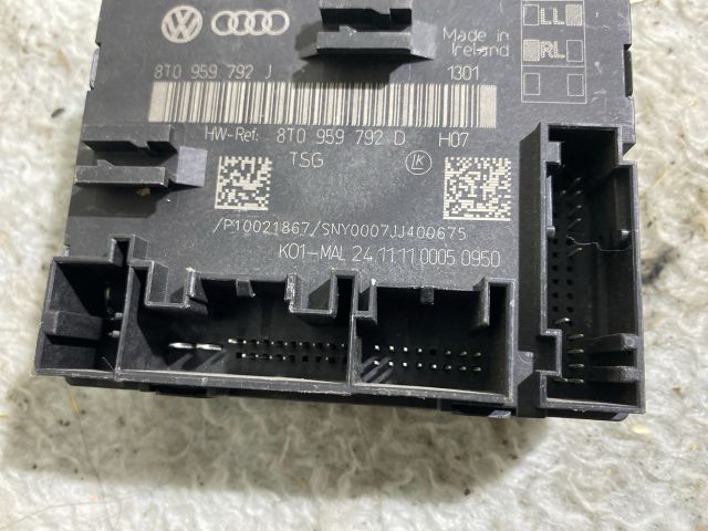 bontott AUDI A5 Jobb első Ajtó Vezérlőegység