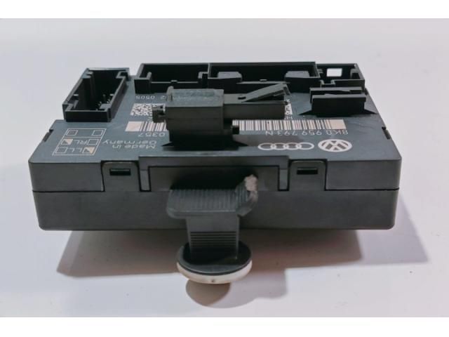 bontott AUDI A5 Jobb első Ajtó Vezérlőegység