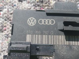 bontott AUDI A5 Jobb első Ajtó Vezérlőegység