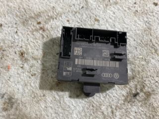bontott AUDI A5 Jobb első Ajtó Vezérlőegység