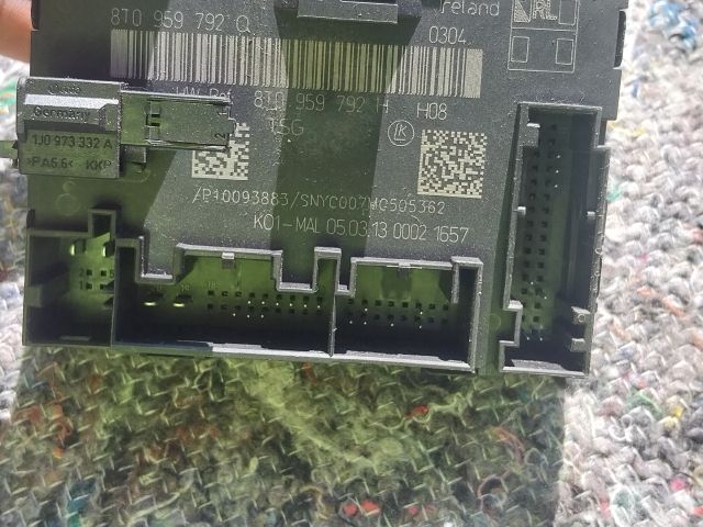 bontott AUDI A5 Jobb első Ajtó Vezérlőegység