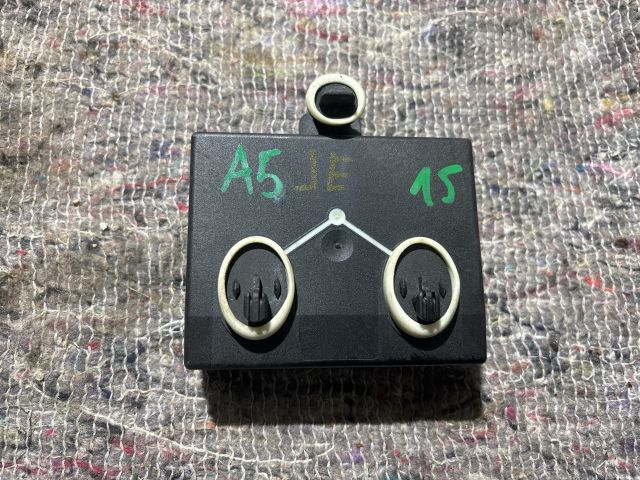 bontott AUDI A5 Jobb első Ajtó Vezérlőegység