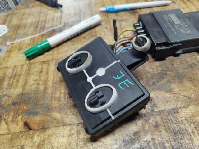 bontott AUDI A5 Jobb első Ajtó Vezérlőegység