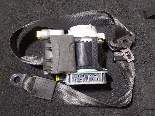 bontott AUDI A5 Jobb első Biztonsági Öv