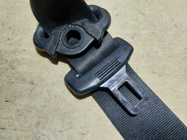 bontott AUDI A5 Jobb első Biztonsági Öv