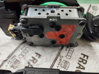 bontott AUDI A5 Jobb első Biztonsági Öv