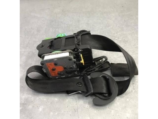 bontott AUDI A5 Jobb első Biztonsági Öv