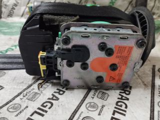 bontott AUDI A5 Jobb első Biztonsági Öv