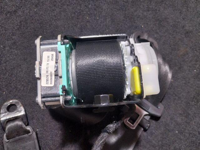 bontott AUDI A5 Jobb első Biztonsági Öv