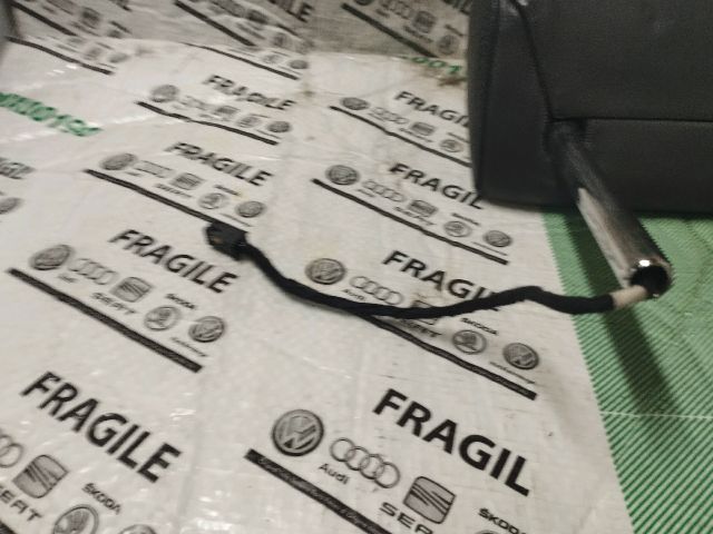 bontott AUDI A5 Jobb első Fejtámla