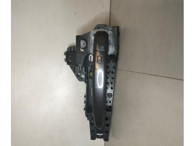 bontott AUDI A5 Jobb első Külső Kilincs