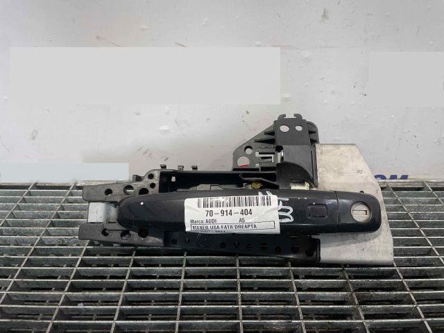 bontott AUDI A5 Jobb első Külső Kilincs