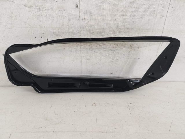 bontott AUDI A5 Jobb első Lámpabúra