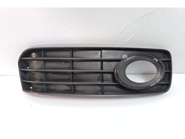 bontott AUDI A5 Jobb első Lökhárító Vakborítás