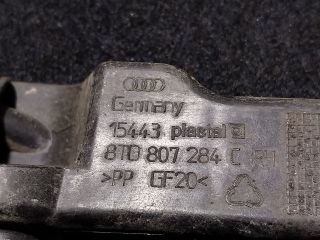 bontott AUDI A5 Jobb első Oldal Lökhárító Tartó (Műanyag)