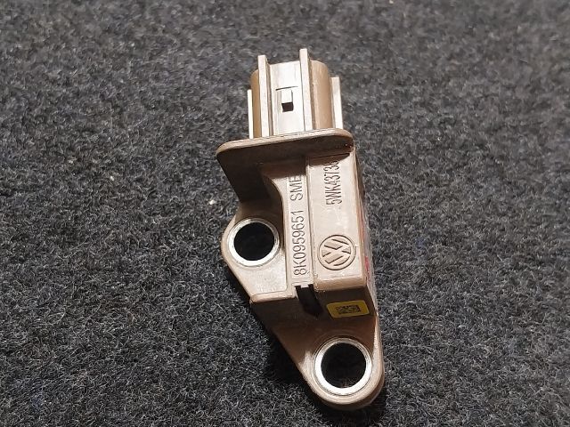 bontott AUDI A5 Jobb első Oldal Ütközés Érzékelő