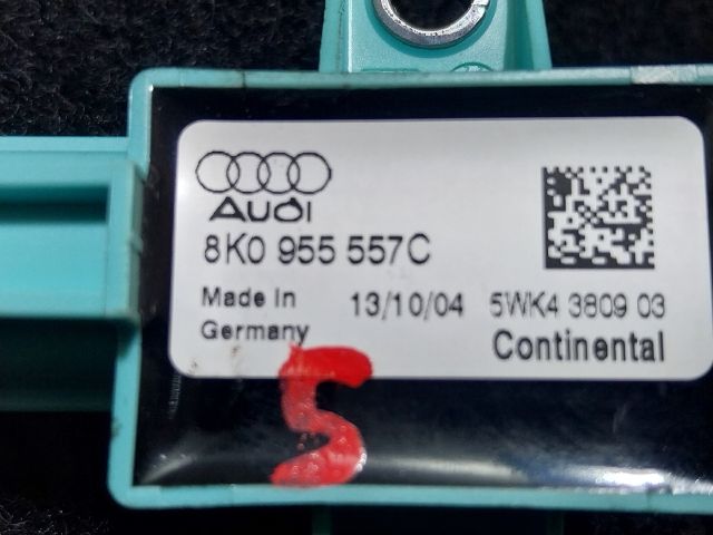 bontott AUDI A5 Jobb első Oldal Ütközés Érzékelő