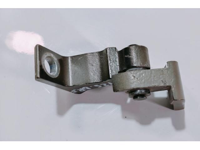 bontott AUDI A5 Jobb első Zsanér