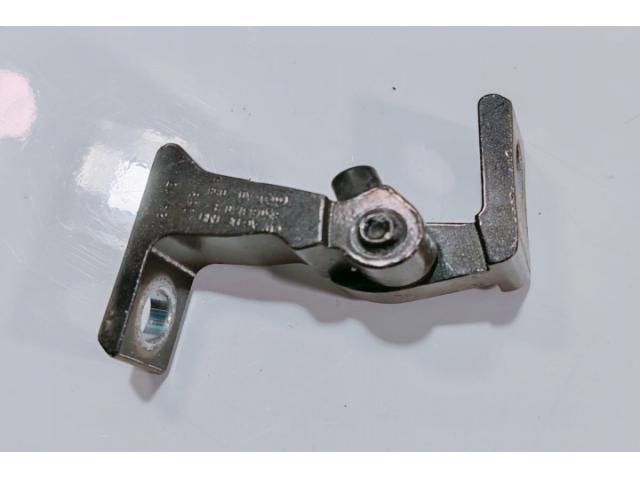 bontott AUDI A5 Jobb első Zsanér