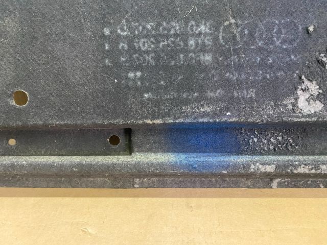 bontott AUDI A5 Jobb Fenéklemez