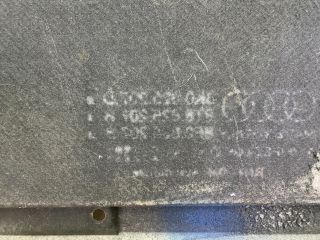 bontott AUDI A5 Jobb Fenéklemez