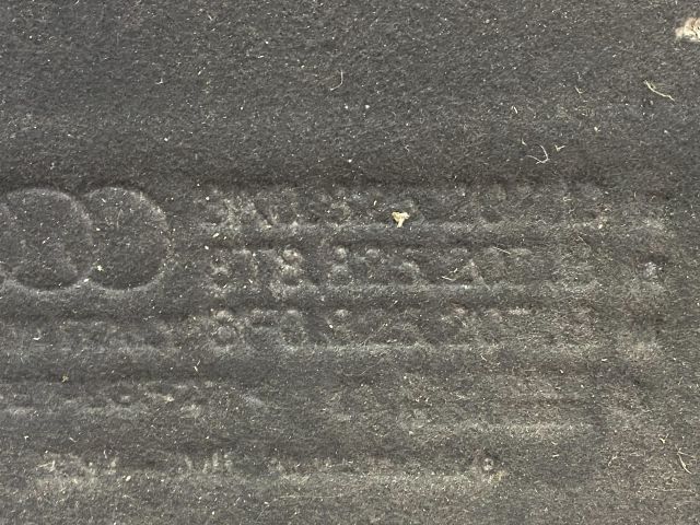 bontott AUDI A5 Jobb Fenéklemez