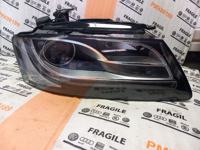 bontott AUDI A5 Jobb Fényszóró