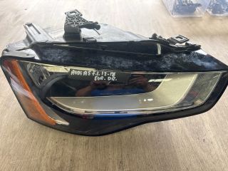 bontott AUDI A5 Jobb Fényszóró