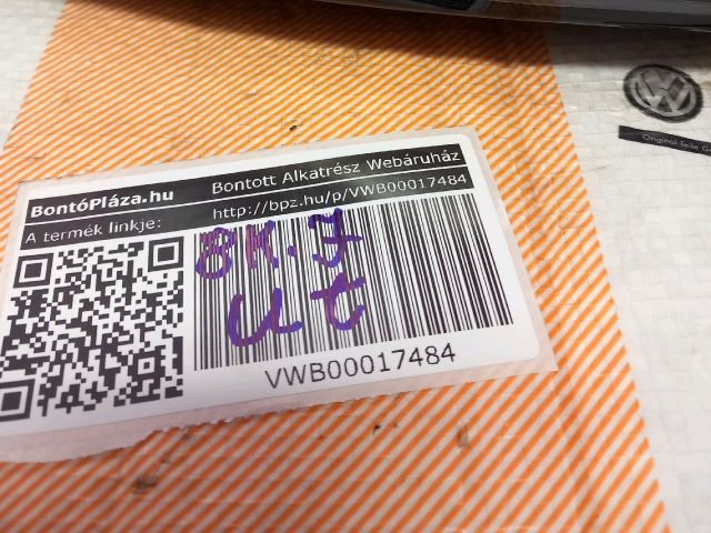 bontott AUDI A5 Jobb Fényszóró