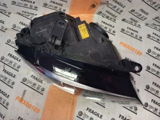 bontott AUDI A5 Jobb Fényszóró