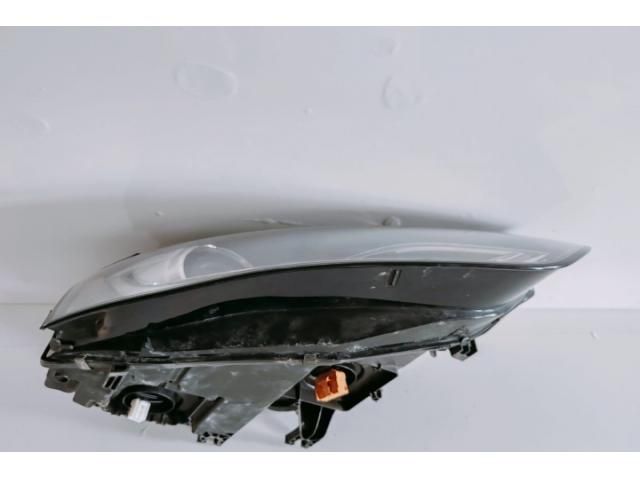 bontott AUDI A5 Jobb Fényszóró