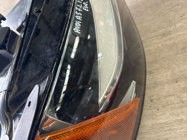 bontott AUDI A5 Jobb Fényszóró