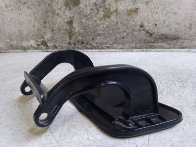 bontott AUDI A5 Jobb Fényszórómosó Fedél