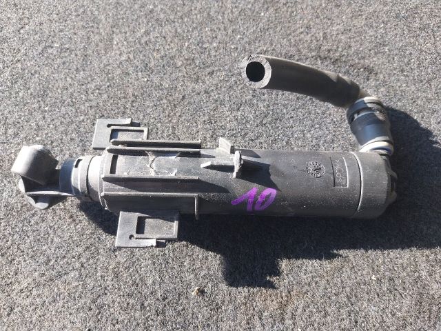 bontott AUDI A5 Jobb Fényszórómosó Fúvóka