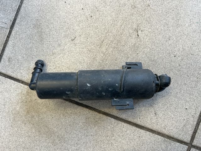 bontott AUDI A5 Jobb Fényszórómosó Fúvóka