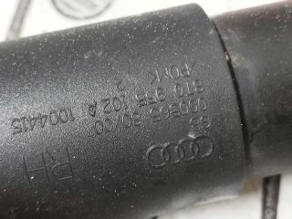 bontott AUDI A5 Jobb Fényszórómosó Fúvóka