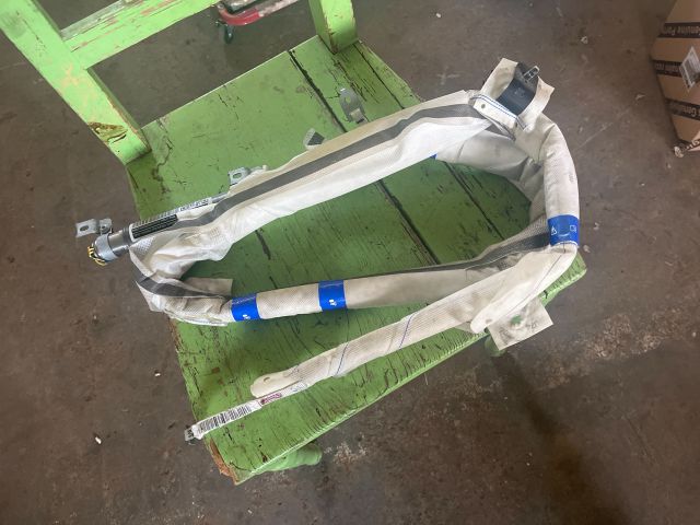 bontott AUDI A5 Jobb Függönylégzsák és Oldallégzsák