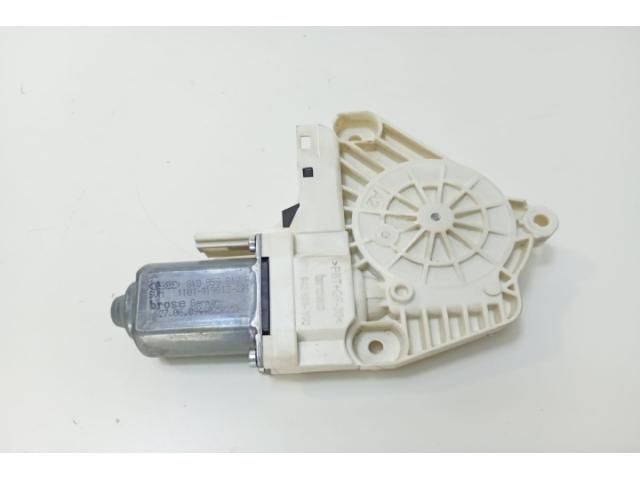 bontott AUDI A5 Jobb hátsó Ablakemelő Motor