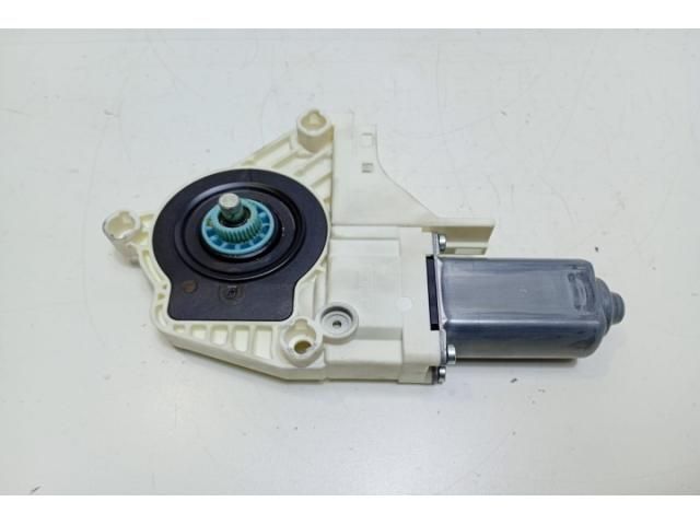 bontott AUDI A5 Jobb hátsó Ablakemelő Motor