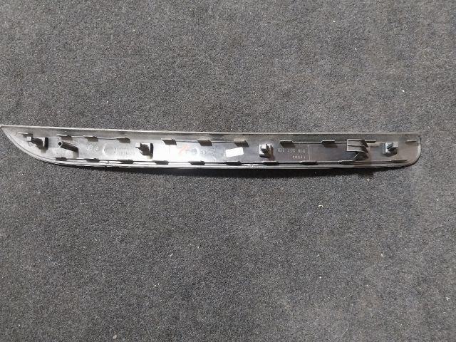 bontott AUDI A5 Jobb hátsó Ajtó Kárpit Díszléc