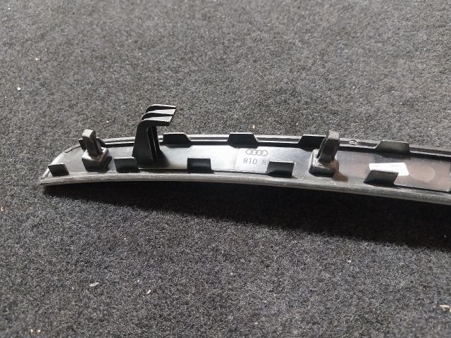 bontott AUDI A5 Jobb hátsó Ajtó Kárpit Díszléc