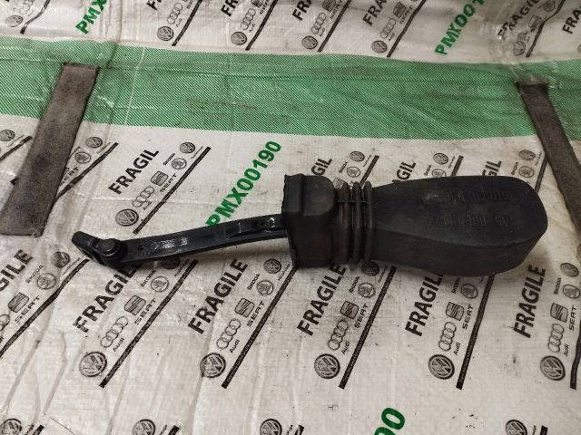 bontott AUDI A5 Jobb hátsó Ajtóhatároló