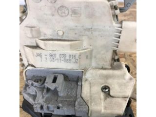 bontott AUDI A5 Jobb hátsó Ajtózár