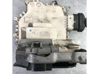 bontott AUDI A5 Jobb hátsó Ajtózár