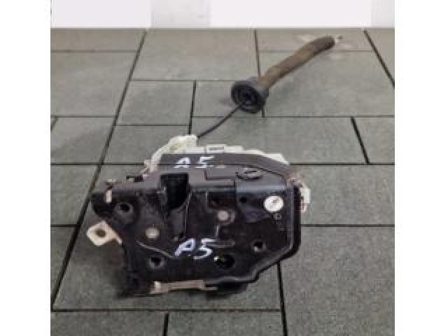 bontott AUDI A5 Jobb hátsó Ajtózár