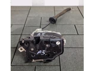 bontott AUDI A5 Jobb hátsó Ajtózár