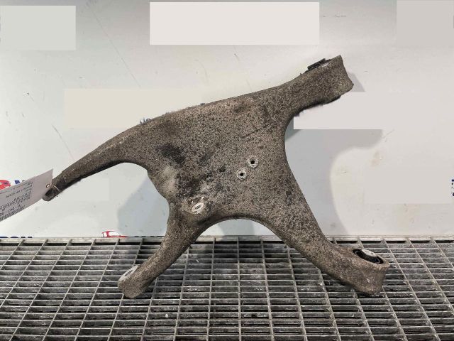 bontott AUDI A5 Jobb hátsó Alsó Lengőkar