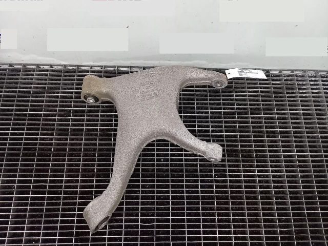 bontott AUDI A5 Jobb hátsó Alsó Lengőkar